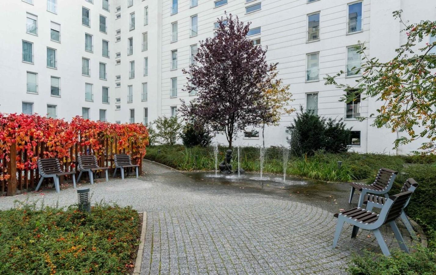 Stawki Watermelon Apartment Varşova Dış mekan fotoğraf